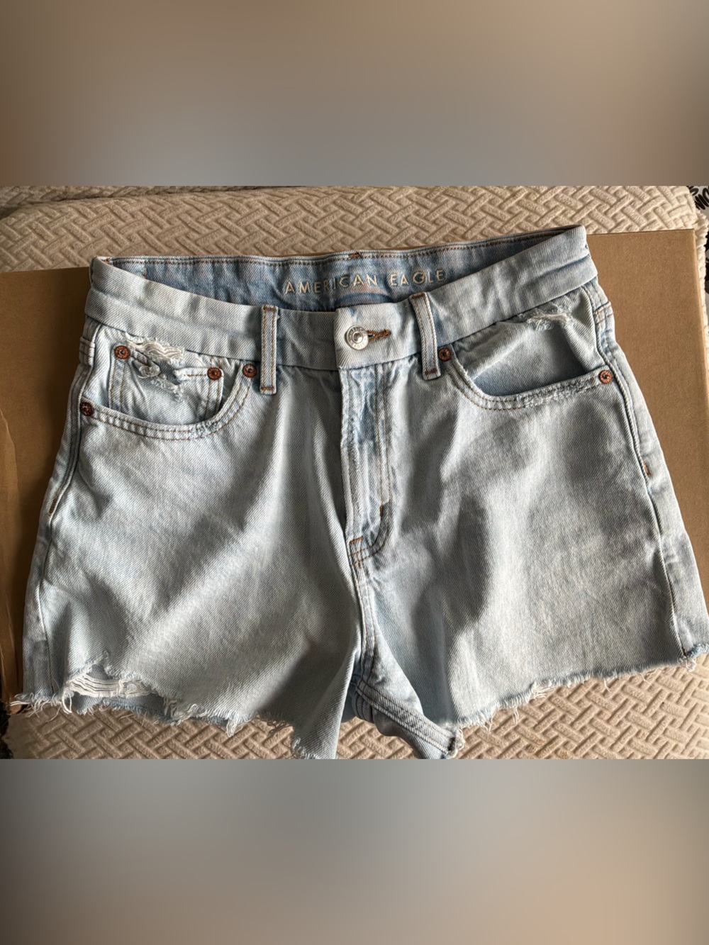American Eagle Outfitters Light Blue Distressed Denim Shorts - Picture 4 of 8